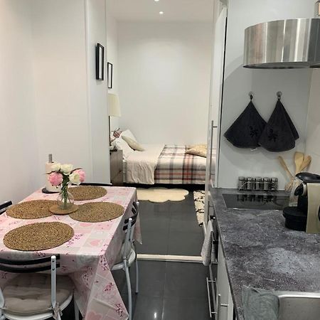 Charmant Appartement - Paris 18 Екстер'єр фото